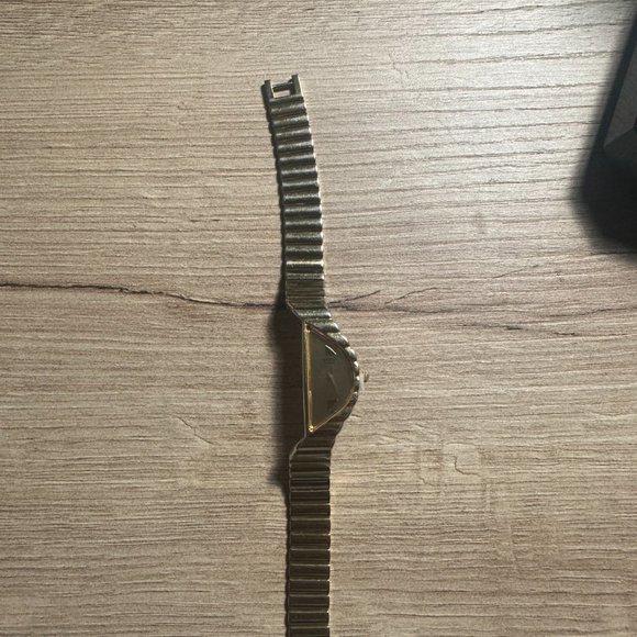 Seiko Half Moon Womens Watch 1F20-5D59 Quartz Watch Gold Bracelet I Vintage - Picture 2 of 12